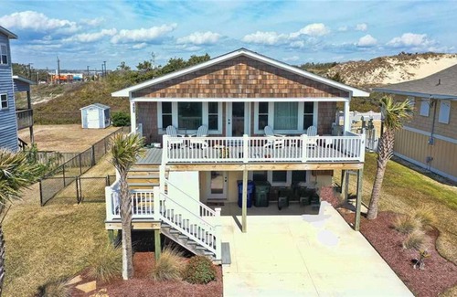Atlantic Beach Casa | Captains Quarters