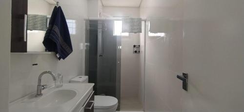 Meia Praia Apartamento | Captiva Beach - 400m da PRAIA - WiFi - Vaga Coberta