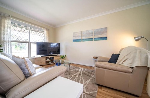 Camden Park Casa | Captivated in Camden Park