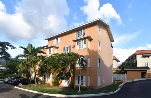 Saint Andrew Apartamento | Captivating 1-Bed Ravinia Apartment in Kingston
