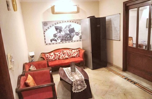 Chittaranjan Apartamento | Captivating 2-bed Apartment in New Delhi