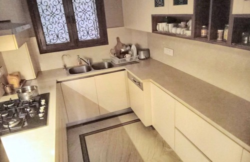 Chittaranjan Apartamento | Captivating 2-bed Apartment in New Delhi