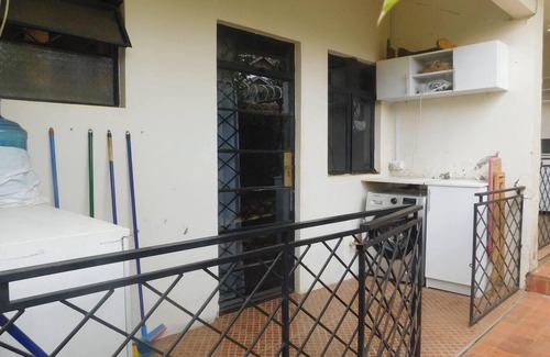 Kampala Cabaña | Captivating 2-Bed Cottage in Kampala