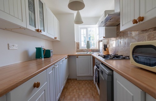 Dartford Casa | Captivating 4-bed House in Dartford
