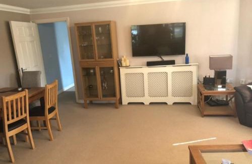 Copthorne Apartamento | Captivating Apartment in Copthorne near Gatwick