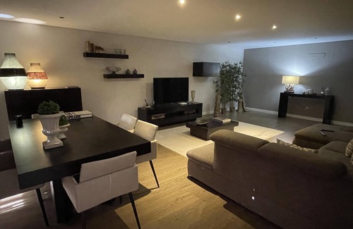 Sao Sebastiao Apartamento | Captivating Apartment in Setubal, Portugal
