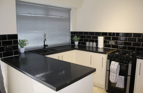 Newcastle-upon-Tyne Casa | Captivating 3-bed House in Newcastle Upon Tyne