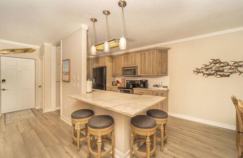 Indialantic Condominio | Captivating & Spacious 2 primary suites/2.5 bath Oceanfront Condo
