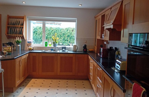 Killarney Casa | Captivating views of Killarney’s Lakes and Mountains Comfortable house.
