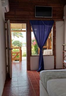 Tonsupa Casa | Caramba Hospedaje