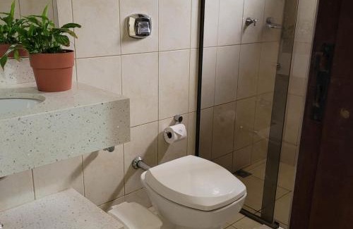Sorriso Casa | Caramelo hospedaria, localização privilegiada com conforto e privacidade