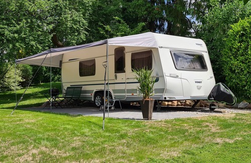 Ehmkendorf Casa | Caravan in a rural idyll