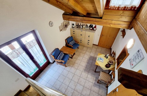 Pinzolo Alquiler De RV | Caravana 'Adamello 3' con vistas a la montaña, balcón y Wi-Fi