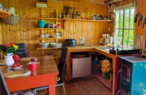 Kirch Mulsow Casa | Caravan for 3 guests with 12m² in Carinerland (127529)