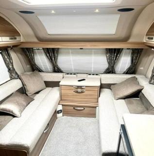 New Quay Complejo | Caravan hire at New Quay