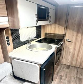 New Quay Complejo | Caravan hire at New Quay