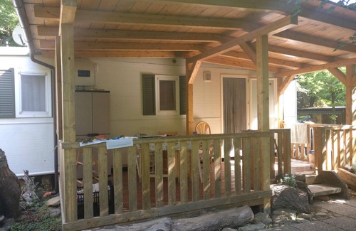 Palazzuolo sul Senio Alquiler De RV | Caravana "Le Sorgenti - Mobile Home 55" con vistas a la montaña, jardín y aire acondicionado
