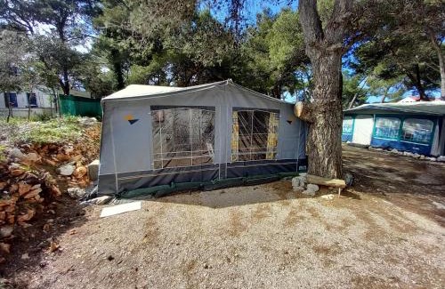 Susica Otro | Caravan near the sea 4