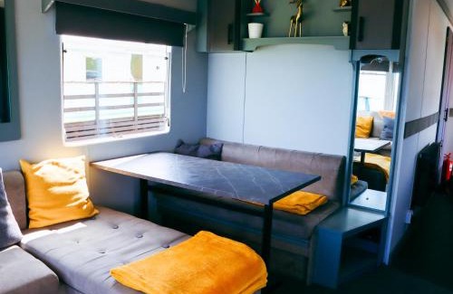Banff Otro | Caravan Nr 51 Only for Family Holiday