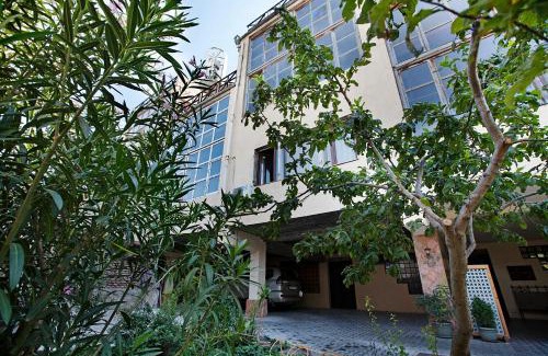 Old Tbilisi Villa | Caravan Villa