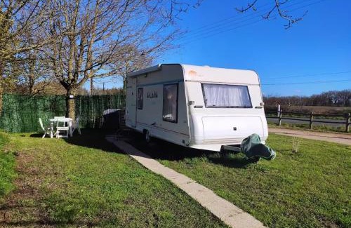 Apremont Otro | Caravane avec spa privatif en campagne