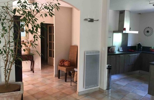 Carcassonne Villa | Carcasona, HERMOSA VILLA cómoda, 3 personas, parque gratuito, clasificado 5 *