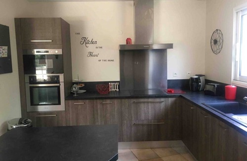 Carcassonne Villa | Carcasona, HERMOSA VILLA cómoda, 3 personas, parque gratuito, clasificado 5 *