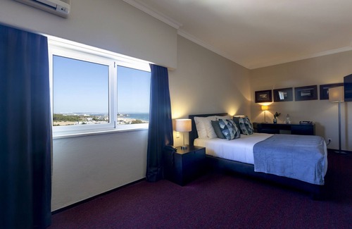Carcavelos Hotel | Carcavelos Beach Hotel