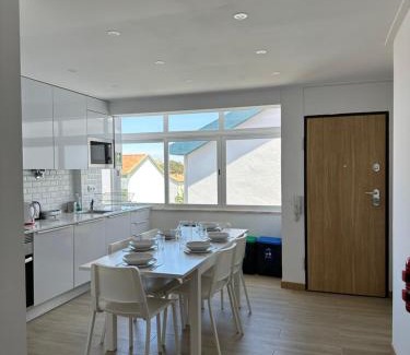 Oeiras Casa | Carcavelos Beach Shared Serviced Apartment 12