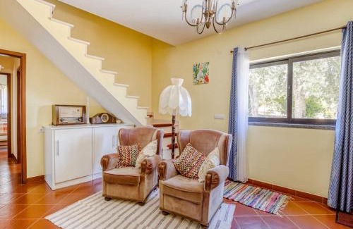 Camparca Casa | Carcavelos Villa with Pool