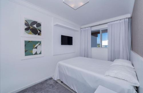 Bombas Apartamento | Cardeal 403C - Aconchegante apartamento na praia de Bombas - 2 dormitórios 5 pessoas - (Consultar serviços de roupa de cama e banho)