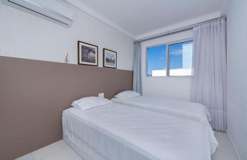 Bombas Apartamento | Cardeal 403C - Aconchegante apartamento na praia de Bombas - 2 dormitórios 5 pessoas - (Consultar serviços de roupa de cama e banho)