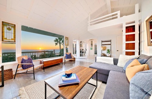 Cardiff-by-the-Sea Casa | Cardiff Beach Cottage