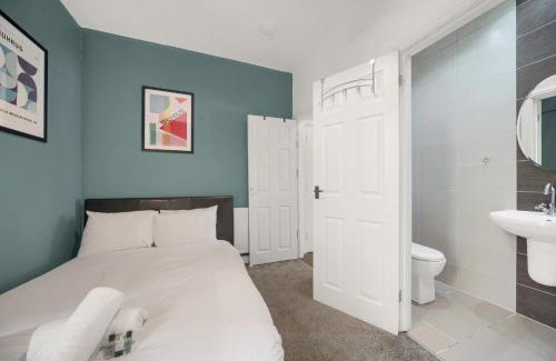Adamsdown Apartamento | Cardiff Central - Minutes to Centre - Free Wifi