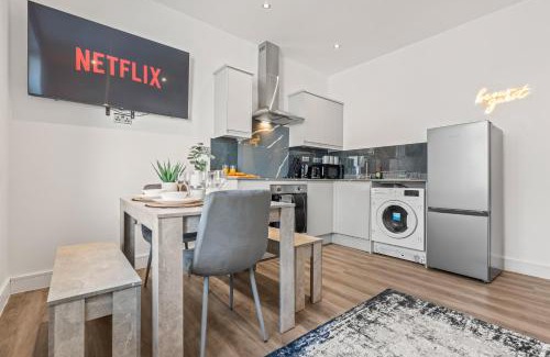 Roath Apartamento | Cardiff Luxe Flats with Spa Facilities