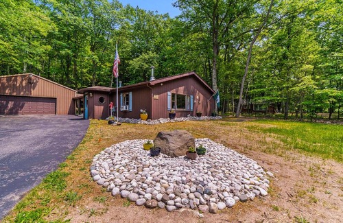 Lake Township Casa | Cardinal Cabin