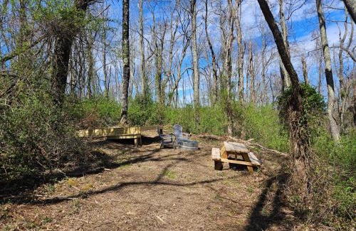Logan Otro | Cardinal Cove Campsite at Hocking Vacations - Tent not included