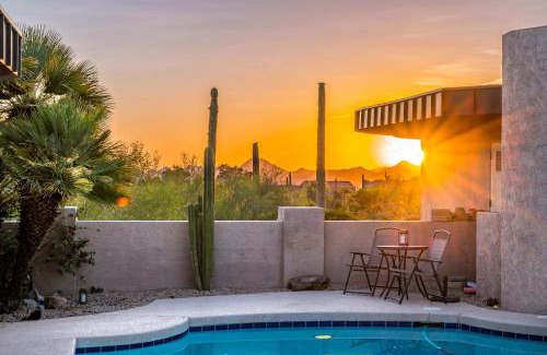 Carefree Fore Casa | Carefree Crest: Jaw Dropping VIEWS Pool 2 Casitas Outdoor Living