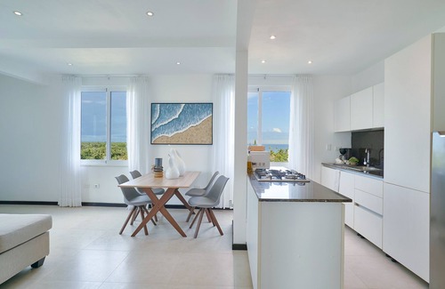 Juan Dolio - El Pueblo Apartamento | Caribbean Beachside Hidden Oasis Apartment