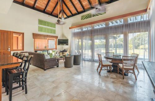 Punta Cana Villa | Caribbean bungalow with 2 bedrooms and pool