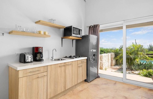 Santa Cruz Apartamento | Caribbean Charm ~ Serene Santa Lucia ~ Sunny Pool!