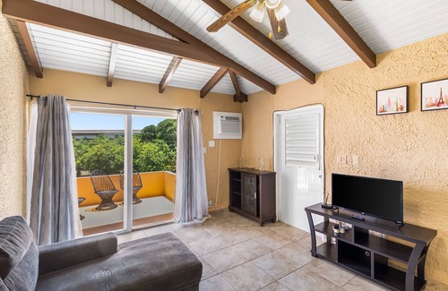 La Grande Princesse Condominio | Caribbean View Style 1 Bedroom Condo by RedAwning