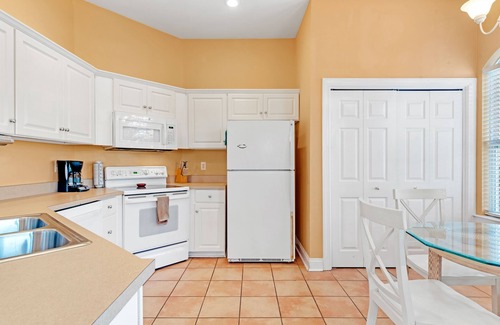 Fort Morgan Cabaña | Caribe ~ 3BR/2 1/2BA cottage minutes from the Gulf