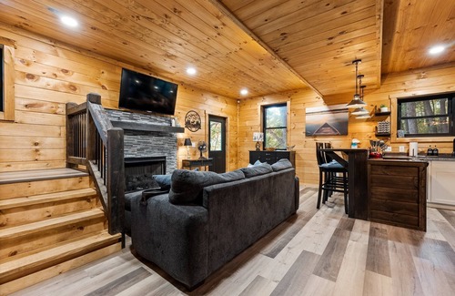 McArthur Cabina | Caribou Lodge by Inn & Spa at Cedar Falls
