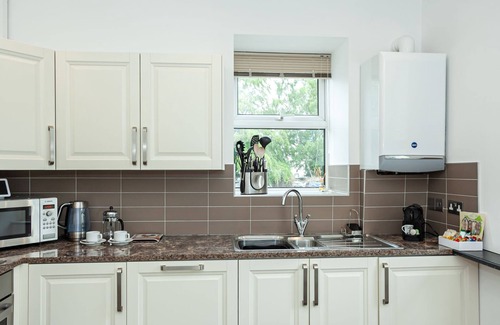 Keswick Apartamento | Carlton 2