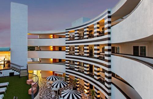 Pico - Robertson Hotel | Carlyle Inn