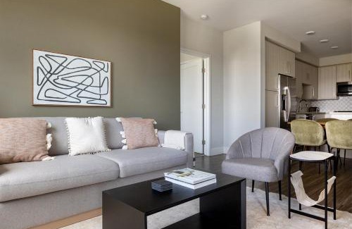 Carmel Valley Apartamento | Carmel Valley 2br w gym bbq wd nr dining SAN-28