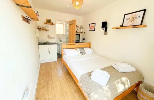 Saint Paul's Casa | Carmen Suite EcoPod Treehouse in the city centre