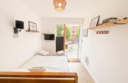 Saint Paul's Casa | Carmen Suite EcoPod Treehouse in the city centre