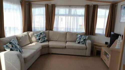 Selsey Casa | Carnaby Holiday Caravan, West Sands, Selsey